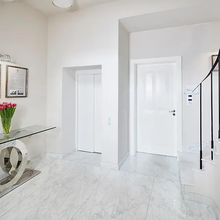250 M2 Of Luxury Penthouse At Old Mokotow + 70 M2 Panorama Terrace Apartment